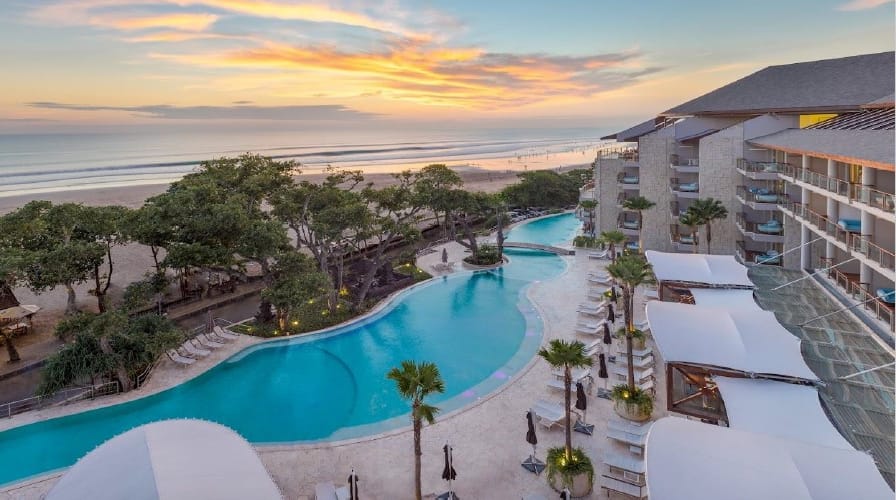 Oceanview Luxury Suite Seminyak Bali