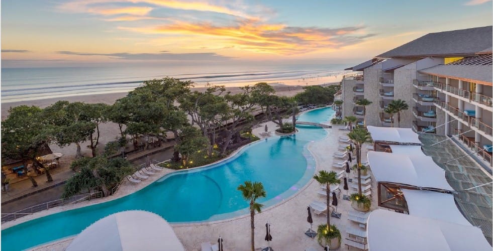 Oceanview Luxury Suite Seminyak Bali